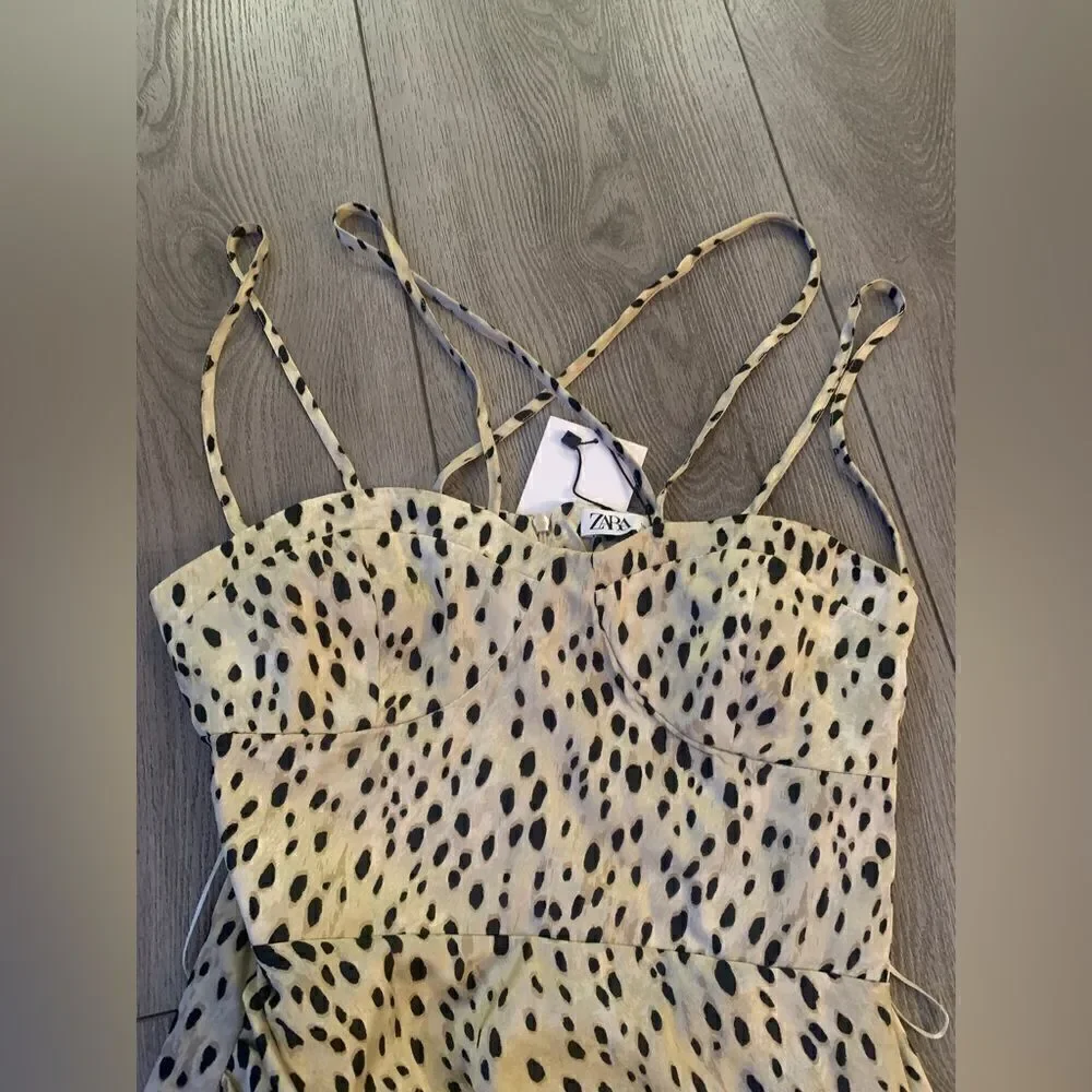 Zara beautiful dress perfect for a holiday party, size M - Picture 7 of 11